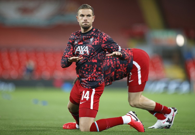 丛林差距！Awei的夜曲重重阴影并偷取了大龙，完全主导了 Leyan 的图标战队，取得了首场胜利。